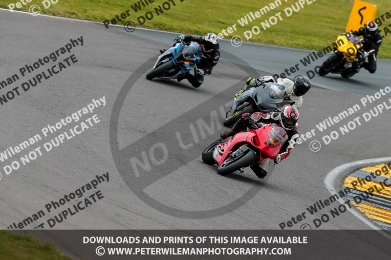 PJM Photography;anglesey no limits trackday;anglesey photographs;anglesey trackday photographs;enduro digital images;event digital images;eventdigitalimages;no limits trackdays;peter wileman photography;racing digital images;trac mon;trackday digital images;trackday photos;ty croes